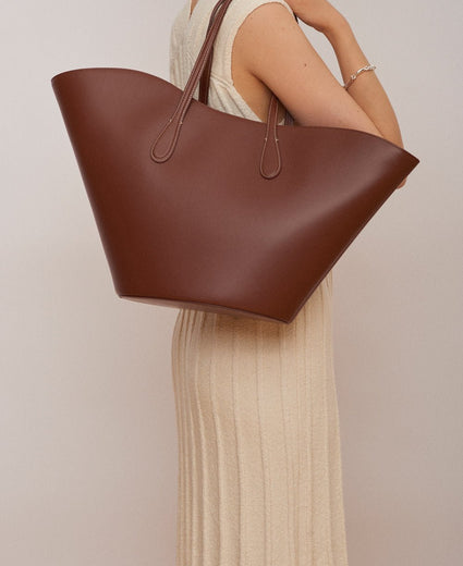 Minimalist Handbags from Little Liffner – Jenni Kayne
